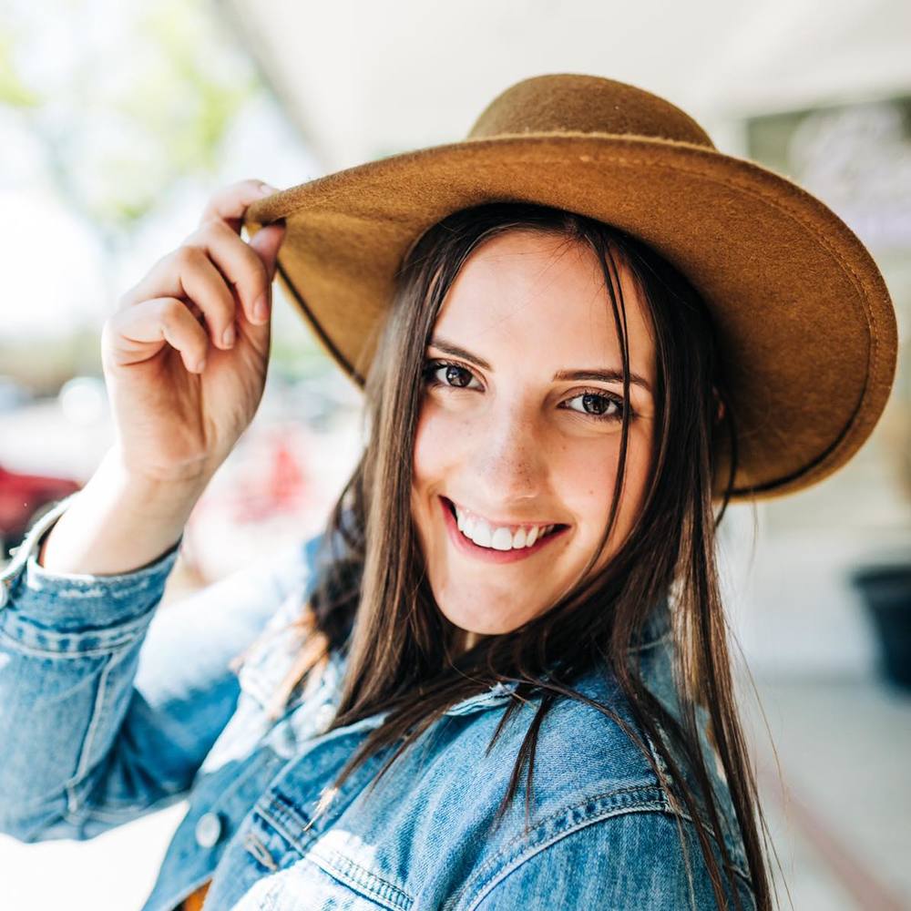 Meet your Posher, Kylie